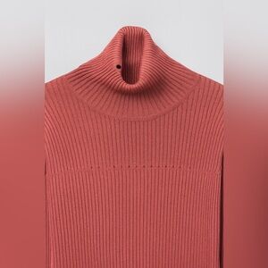 Turtle neck sweater